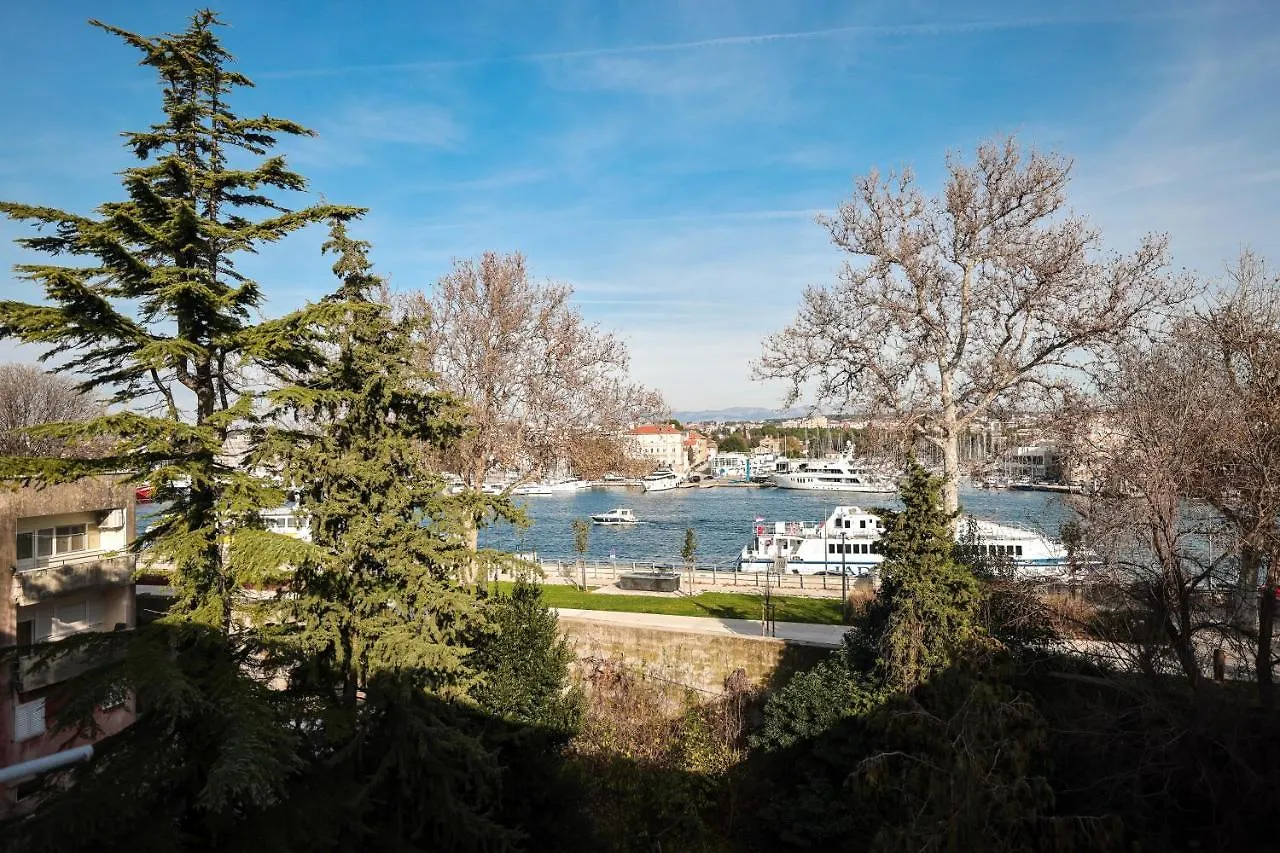 Sunset Boutiqe Apartment Old Town Ζαντάρ